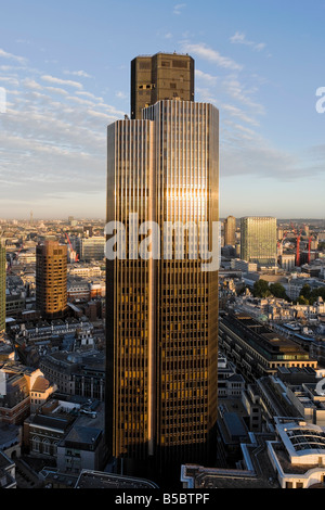 Vue de dessus de toit shot Tower 42, ex-Nat West Banque D'Images