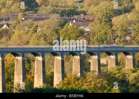 Thomas Telford s-canal de Pontcysyllte portant le canal de Llangollen Trevor au Pays de Galles Banque D'Images