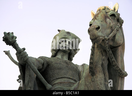 Statue de Hongrois, de la Place des Héros, Pest, Budapest, Hongrie Banque D'Images