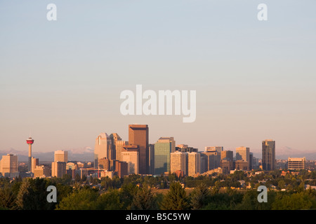 Calgary Skyline at Sunrise - Calgary, Alberta, Canada Banque D'Images