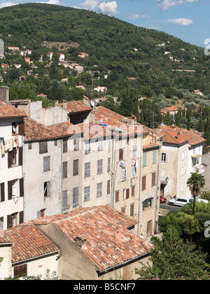 Maisons dans le charmant village de Seillans, Canton de Fayence, Var, France Banque D'Images