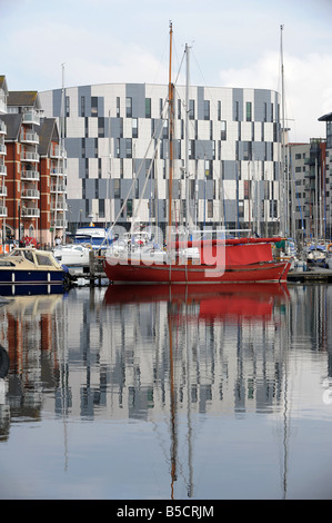 University Campus Suffolk bâtiment à Neptune Marina à Ipswich Suffolk Banque D'Images