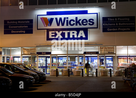 Wickes bricolage Extra superstore - Aylesbury - Buckinghamshire Banque D'Images