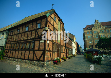 Maisons à colombages de la 16e siècle Lilla Torget, Malmo, Suède, Scandinavie, Europe Banque D'Images