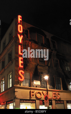 Librairie Foyles sur Charing Cross Road London UK Banque D'Images