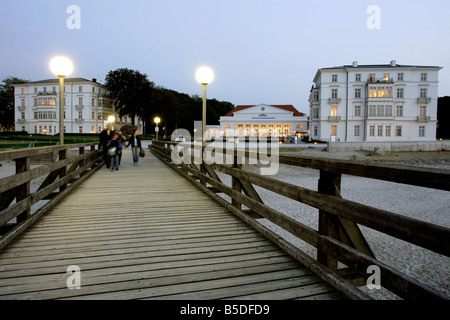 Le Kempinski Grand Hotel Heiligendamm en vu de la passerelle, Allemagne Banque D'Images