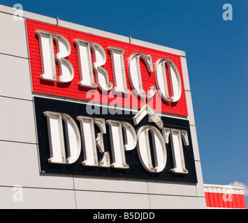 Logo de la chaîne de magasins de bricolage Français Brico Depot France Europe Banque D'Images