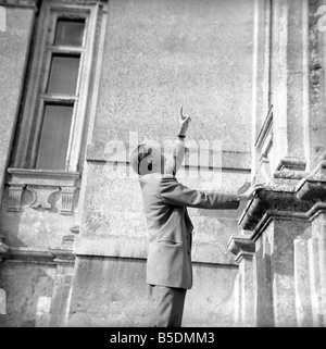 Le Marquis de Bath vu ici à Longleat house. Janvier 1961 Banque D'Images