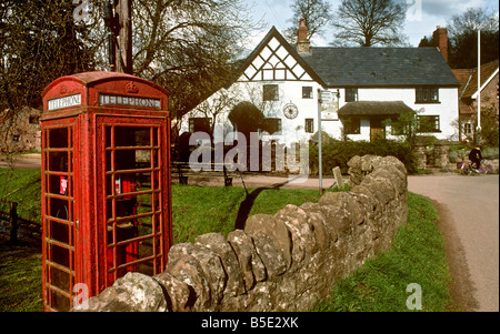 UK Angleterre Herefordshire Carey village K6 Phone Box Banque D'Images