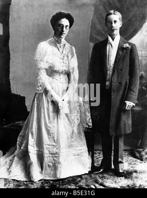 Cas d'Herbert Armstrong Rowse qui est accusé de tentative de meurtre d'Oswald Martin, un rival solliciteur. ;L'épouse Katherine Armstrong est mort en février 1921 après des mois de la mauvaise santé. ;La police a trouvé des taux élevés d'arsenic après que son corps a été exhumé et il a été accusé du meurtre de sa femme;Grandes et Mme Herbert Armstrong. ;Janvier 1922 Banque D'Images