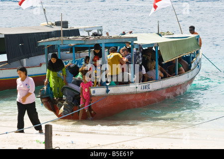 De ferry sur l'île Gili Trawangan Lombok en Indonésie Banque D'Images