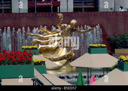 Statue de Prométhée Rockefeller Center New York New York, États-Unis d'Amérique Amérique du Nord Banque D'Images