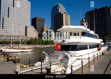 North Cove Yacht Harbor, le World Financial Center, New York City, New York, USA, Amérique du Nord Banque D'Images