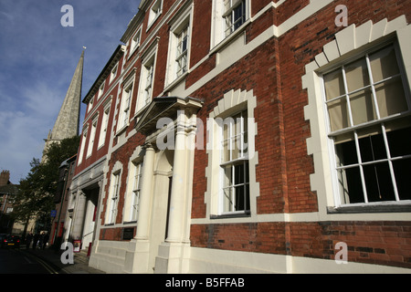 Ville de York, en Angleterre. Entrée de la John Carr conçu Fairfax House qui est un York Civic Trust restauré de style géorgien. Banque D'Images