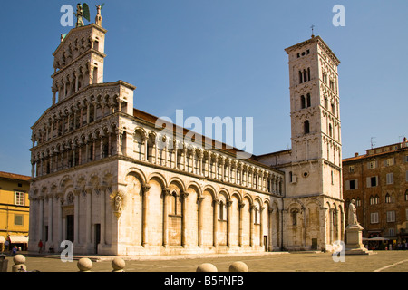 Eglise San Michele in Foro, Piazza San Michele, Lucca, Toscane, Italie Banque D'Images