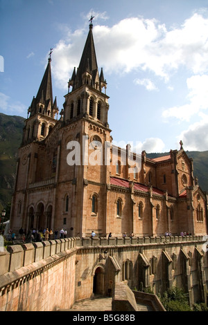 Basilique de Covadonga Asturies le nord-ouest de l'Espagne Banque D'Images