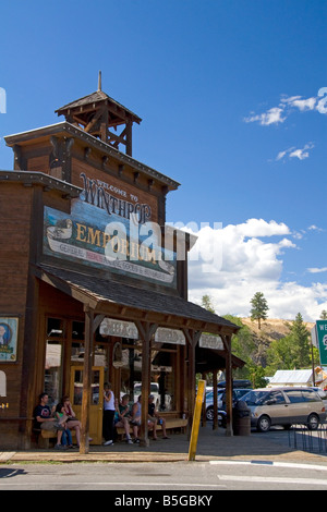 Magasin général dans la petite ville de Winthrop Washington Banque D'Images
