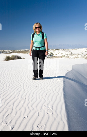 Randonnées à White Sands National Monument à New Mexico, USA Banque D'Images