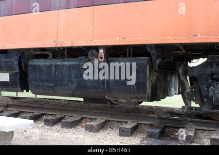 Le réservoir de carburant diesel d'une locomotive électrique sur l'affichage dans Beadle Park Banque D'Images