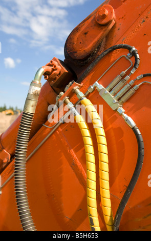 Composants hydraulique sur une flèche digger Banque D'Images