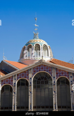 Extérieur de la marché central des poissons Mercado Central dans le centre-ville historique de Valence Espagne Banque D'Images