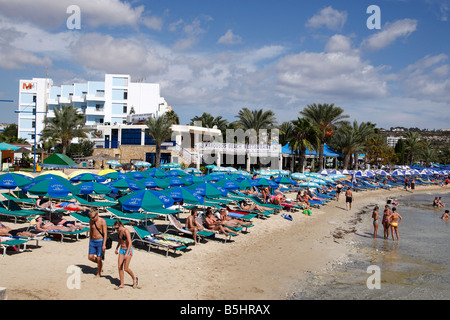 Afficher le long de la plage principale d'ayia napa Chypre Méditerranée Banque D'Images