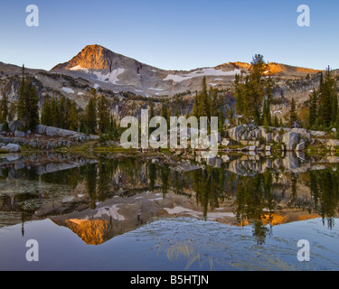 Les Eagle Mountain de Sunshine Eagle Lake Wilderness Montagnes Wallowa Cap nord-est de l'Oregon Banque D'Images