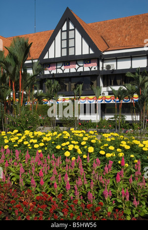 Mock Tudor façade de l'époque coloniale britannique Royal Selangor Club, Merdeka Square, Kuala Lumpur, Malaisie Banque D'Images