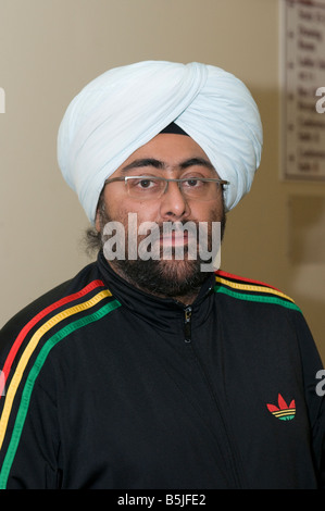 Hardeep Singh Kohli au Cheltenham Literature Festival Gloucestershire Angleterre Banque D'Images