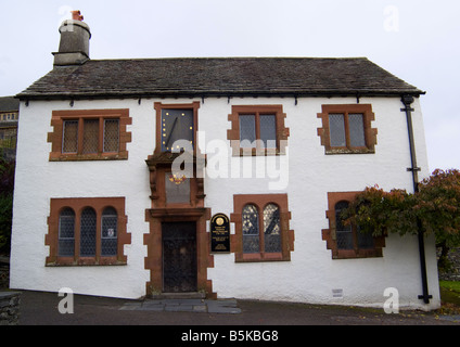 L'ancienne école secondaire en Hawkshead Parc National de Lake District Cumbria England Royaume-Uni UK Banque D'Images