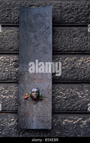 Quartier Juif Josefov Prague - Plaque à la mémoire de Jan Palach Banque D'Images