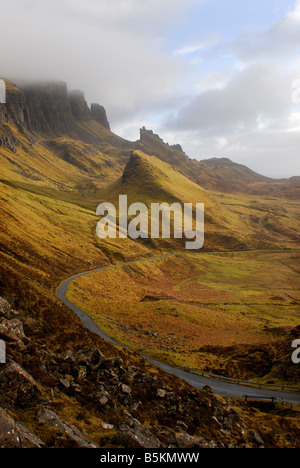 Le Quiraing au lever du soleil en avril, Trotternish, île de Skye Banque D'Images