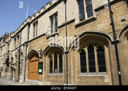 Ville de Lincoln, en Angleterre. Le 16ème siècle de style Tudor, Lincoln et Guildhall Stonebow. Banque D'Images