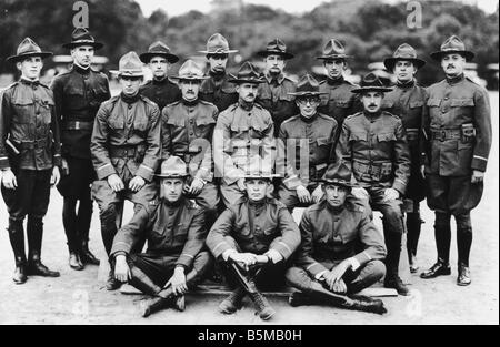 2 M70 U1 1918 5 E USA les officiers d'infanterie Photo 1918 Photo de groupe pays USA militaires officiers de l'infanterie Jersey Morristown Banque D'Images