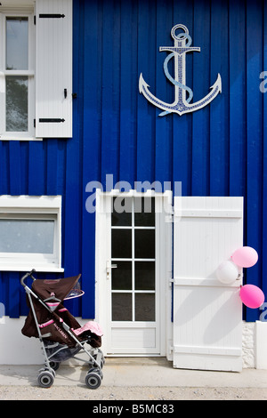 Décorations pour une fête d'anniversaire de childs sur une maison Banque D'Images