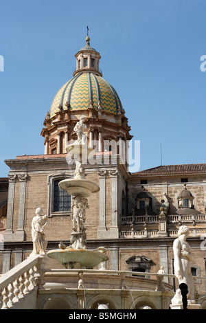 Fontana Pretoria et Santa Caterina, Palerme, Sicile Banque D'Images