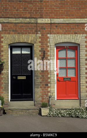 Deux portes en Lavenham Suffolk Banque D'Images