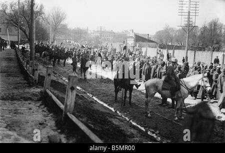 9 1916 318 A1 E Bataille du Lac Narocz1916 Russ prisons World War 1 Front de l'est la défaite des troupes russes après une offensive sur Banque D'Images