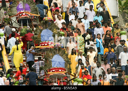 Foule dense à thaipusam fête hindoue, les grottes de Batu, Malaisie Banque D'Images