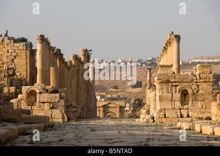 CARDO MAXIMUS Lutte gréco-romaine de Jerash Jordanie ruines rue Colonnade Banque D'Images