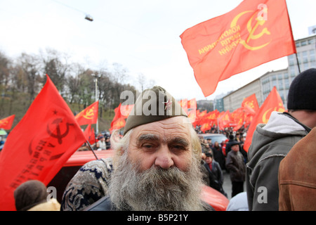 Célébration du 90e anniversaire de la Grande Révolution socialiste d'octobre Banque D'Images