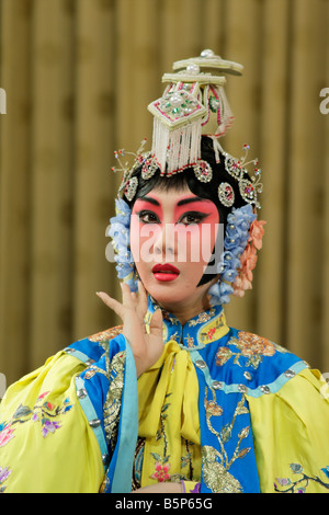 Portez à l'acteur féminin célèbre Chinese Opera (Opéra de Pékin), Beijing, Chine Banque D'Images