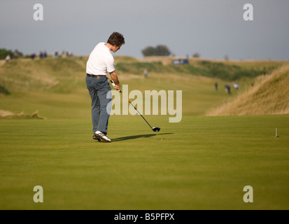 Hugh Grant Kingsbarns Golf Course - International Dunhill Banque D'Images