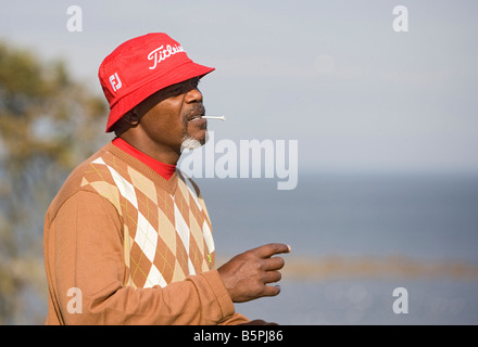 Samuel L Jackson au Dunhill International avec un raccord en t dans sa bouche Banque D'Images