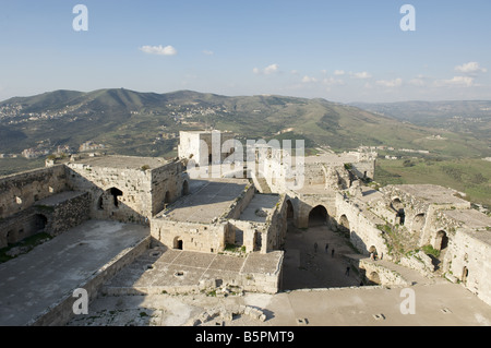 Vue du Krak des Chevaliers Qalaat Al Hosn, château des Croisés, la Syrie, Banque D'Images