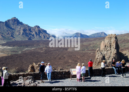 Point Lookout à Los Roques de Garcia, Parque Nacional del Teide, Tenerife, Canaries, Espagne Banque D'Images