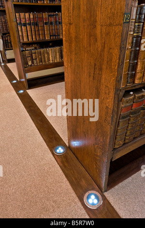 Bibliothèque Une bibliothèque médiévale Fellows au Jesus College à Oxford Banque D'Images