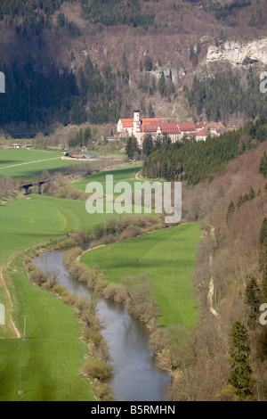 Vue de rechercher à proximité de monastère Beuron dans la vallée de l'jong danube Banque D'Images