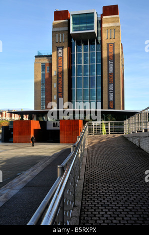 Baltic gateshead arts centre quai extérieur de bâtiment principal Banque D'Images