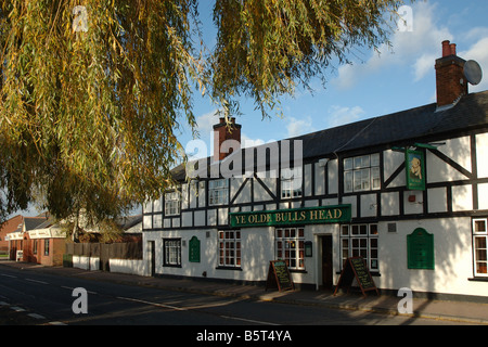 Ye Olde Bulls Head, public house, Main Street, Broughton Astley, Leicestershire, England, UK Banque D'Images